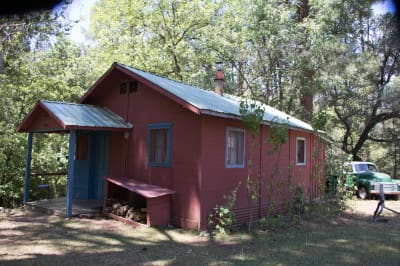 cabin-1-outside